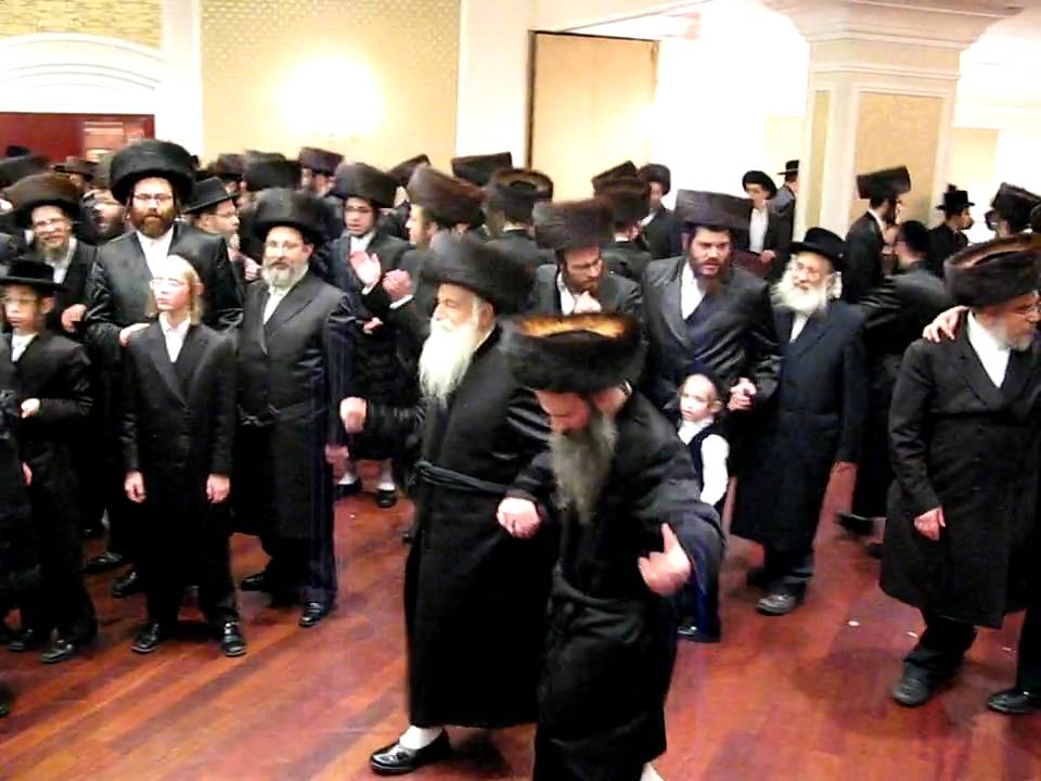 Satmar - Montreal - Tarnepol Wedding in Boro Park Part 5