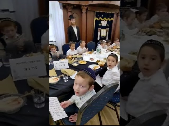 Padah B'shalom Sung by Ohr Menachem Students