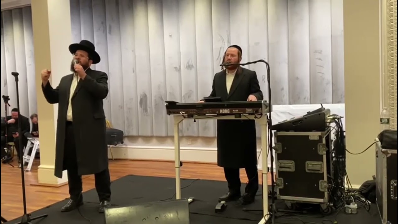 שייעה ברקו עם הקלידן אברומי ברקו