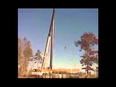 Antennas Go Up On New Cell Tower