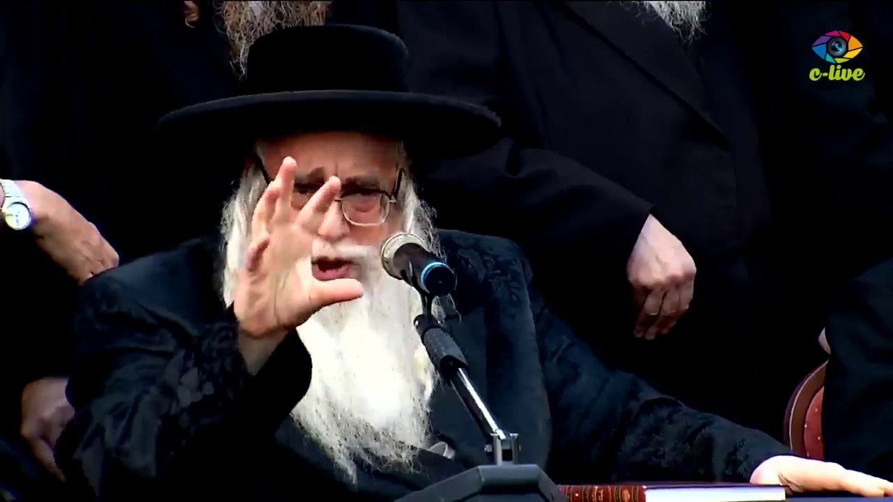 Sanz Klausenburg Rebbe Addressing Pre-Election Rally - Nisan 5779