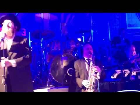 Shlome daskal and yedidim choir with ari Teitlbaum band.lead by Mendy Hershkowitz