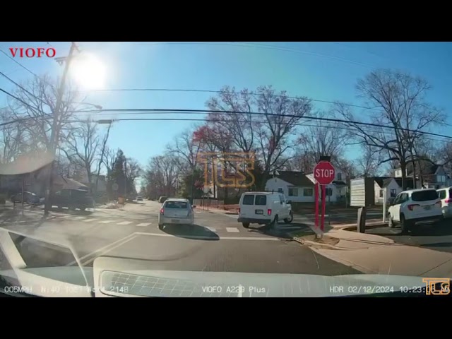Dashcam captures accident in Lakewood