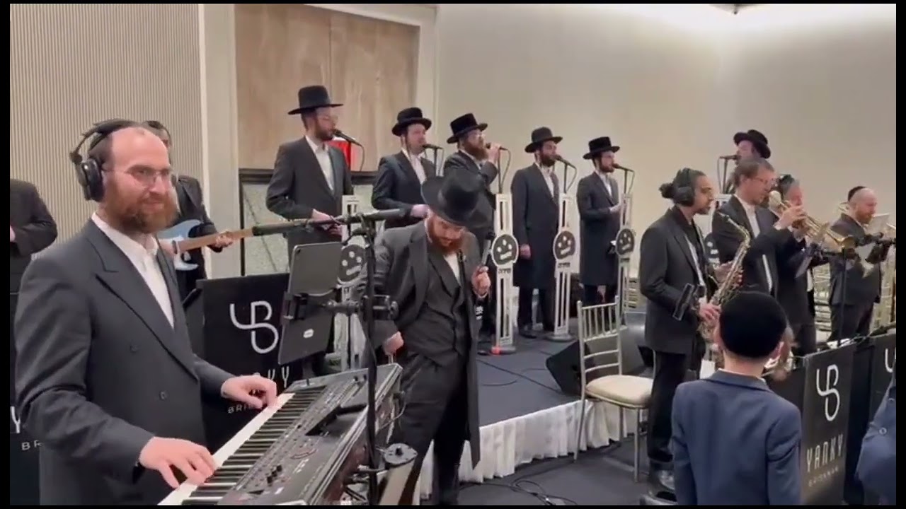 יידי ביאליסטוצקי עם מקהלת שירה ותזמורת של יענקי בריסקמן