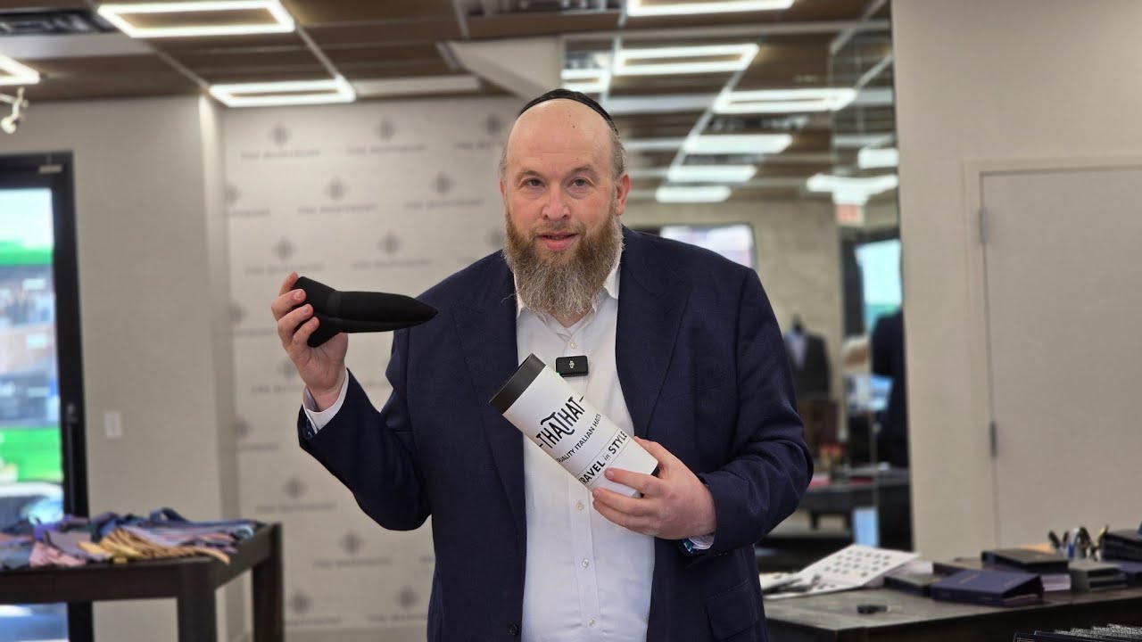 A hat that folds into a tube, the garment bag that transforms into a suitcase, available at Thathat