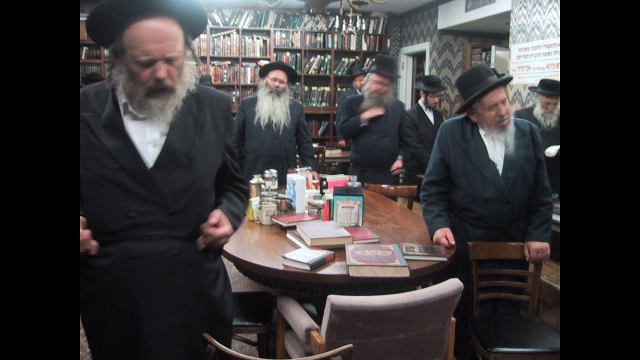 סגירת בית המדרש בית יואל בק"י בית רבינו הק' והרבנית ז"ל ע"י מסירות לערכאות