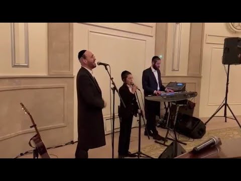 Wonder Boy Bentzi Kletzkin Sharing The Stage with Pinny Einhorn