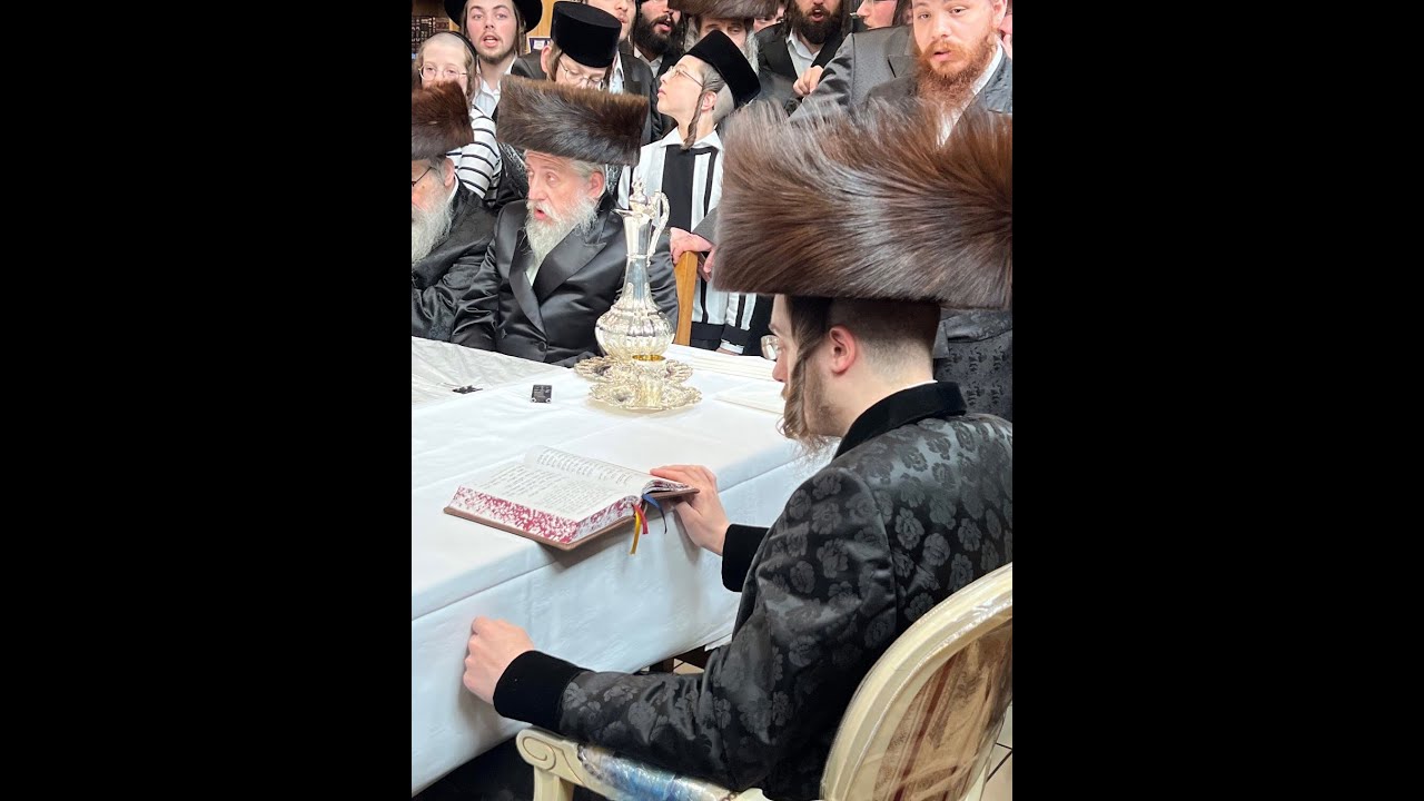 יו"ט פסח ביי כ"ק אדמו"ר מסאדיגורא שליט"א אין אנטווערפן