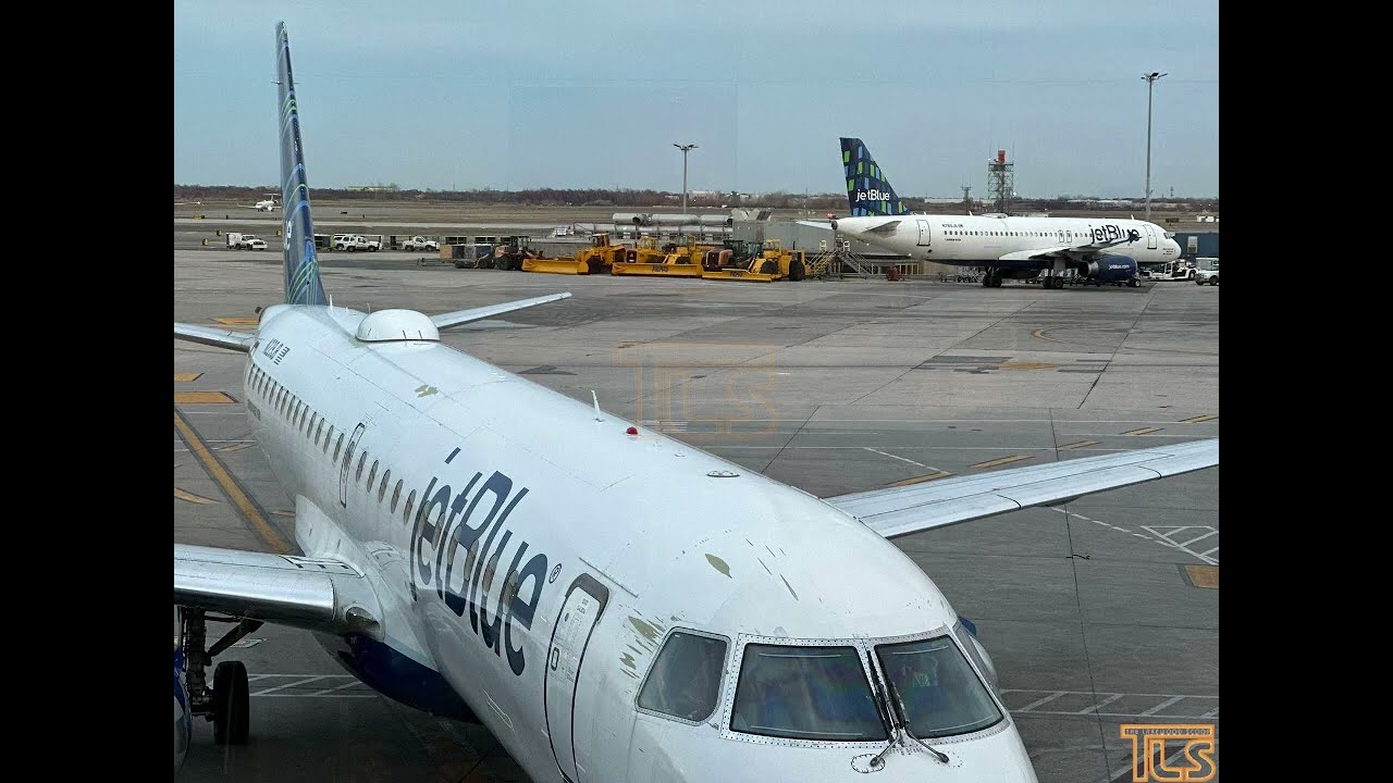 Jet Blue Kicks Orthodox Jews off Flight for Switching Seats