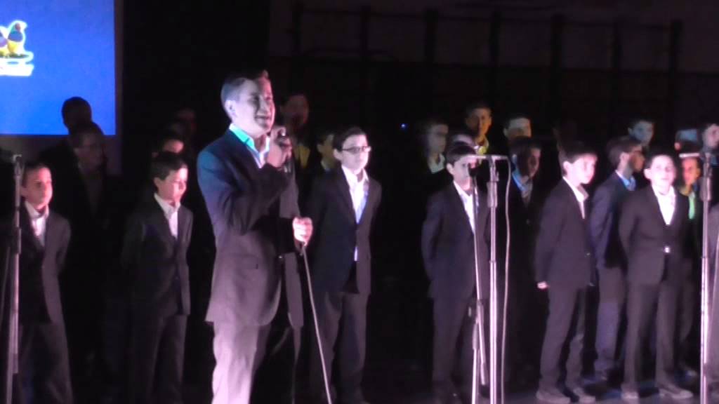 Shira Chadasha Boys Choir Menucha V'Simcha