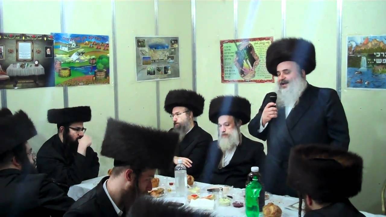 Simcha Beis Hashoeva - Seret Viznitz 1