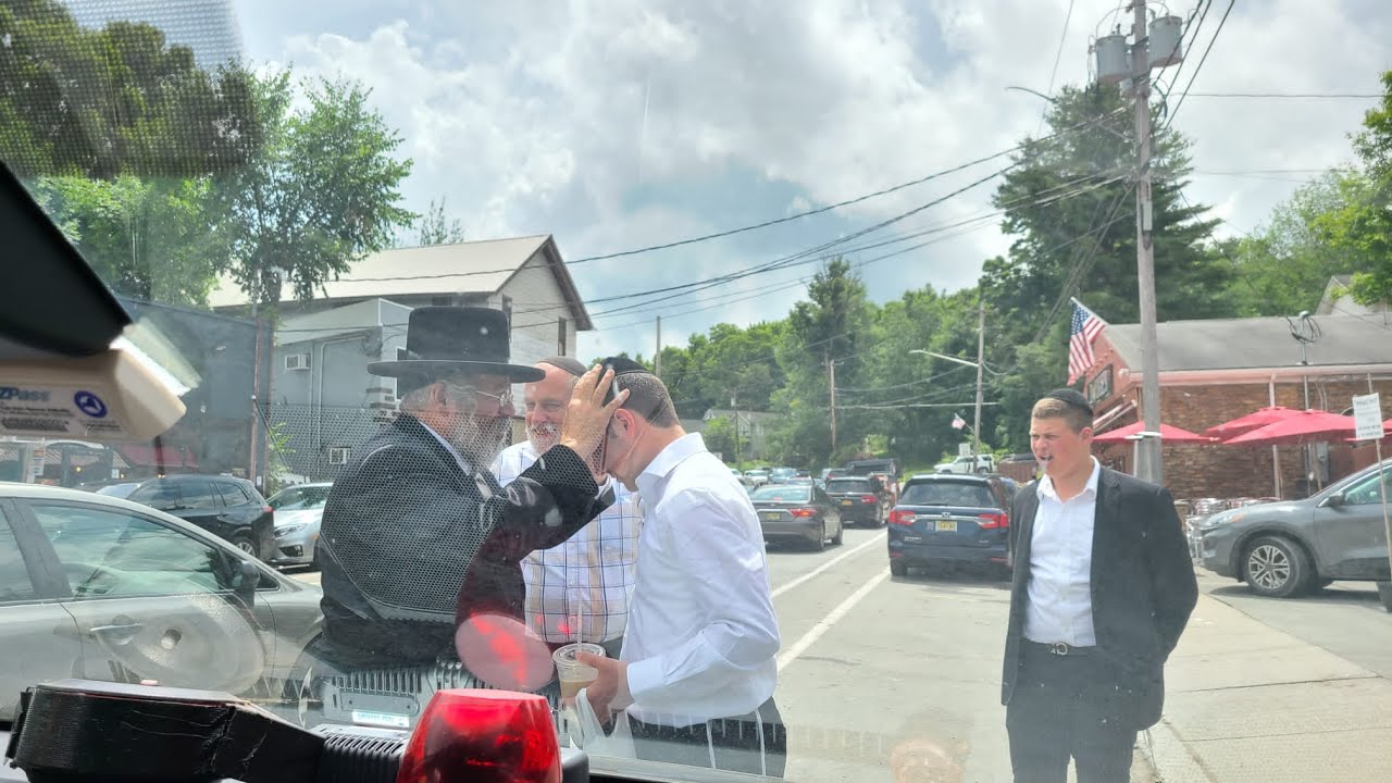 א בליק אין כלל ישראל׳ס שול אין וואדבערין חלק ד׳