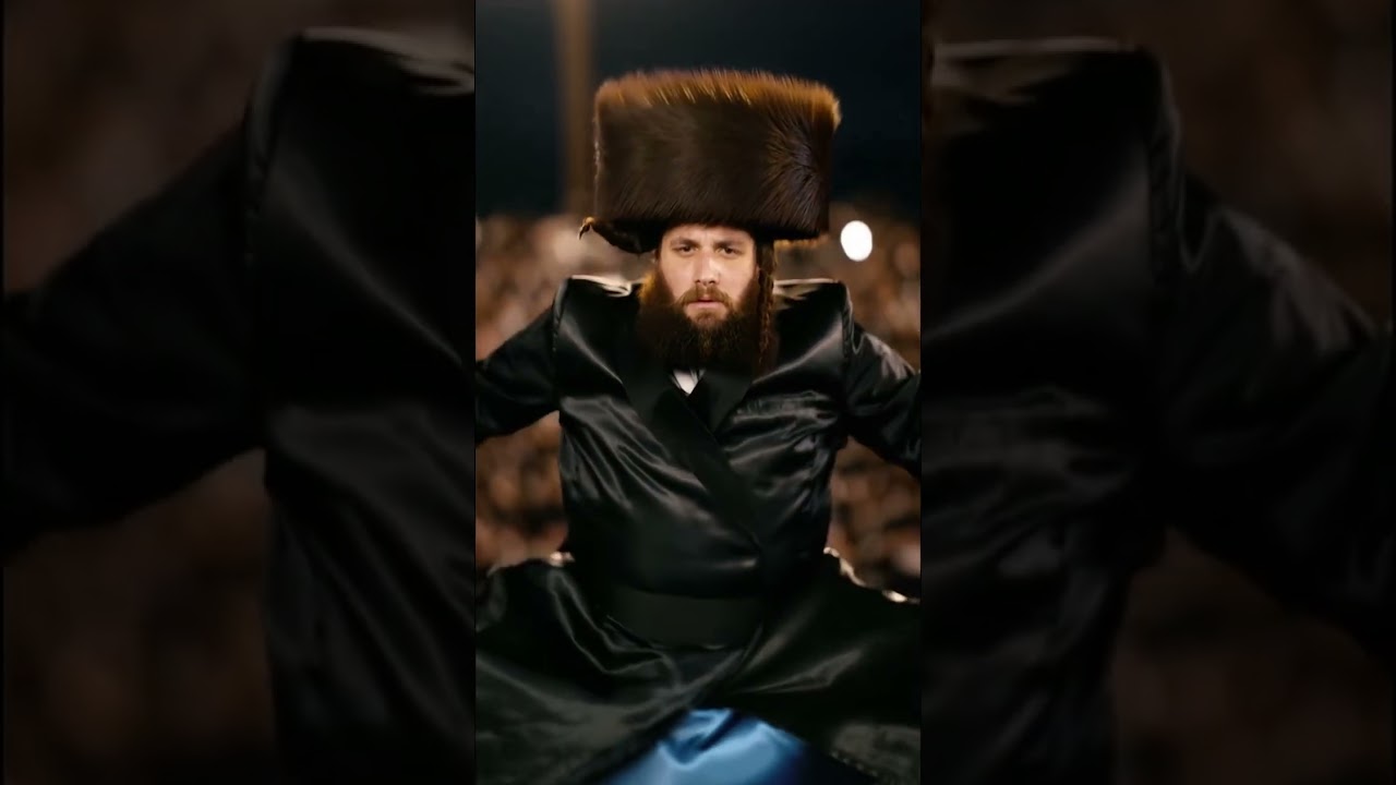 Satmar bouncing chasid