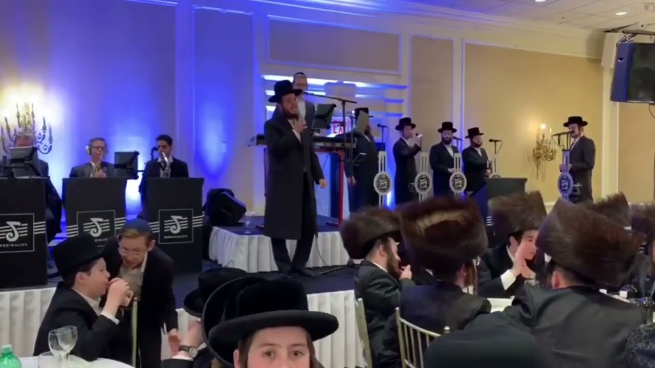 חתונה מפוארת עם יידי ביאלסטוסקי - שייעה ברקו - מקהלת מלכות והתזמורת של יוסי שטענדיג