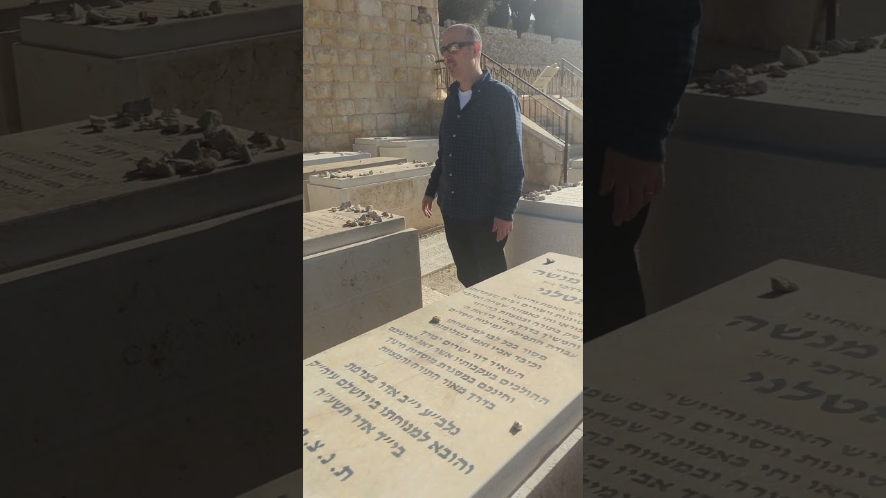 Har Hazeisim #30- Missing candle tin, R Yehoshua Shlomo Zirkind, Rebbe's Shaliach- RC Dalfin