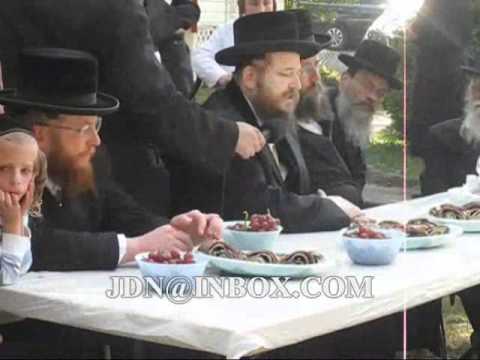 BP Skverer Rebbe visiting Skverer Camp in Woodridge - 5770