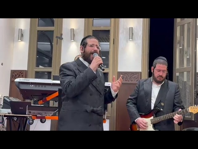 ארי וייס🎤- רפי שטיין 🎹 - שמחת בית השואבה אור אלחנן תשפ"ו