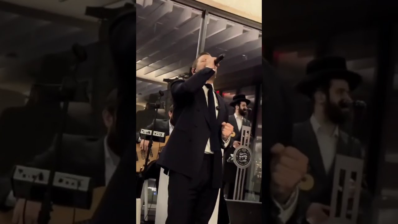 מרדכי שפירא עם מקהלת שירה ותזמורת של שייעה קאלער