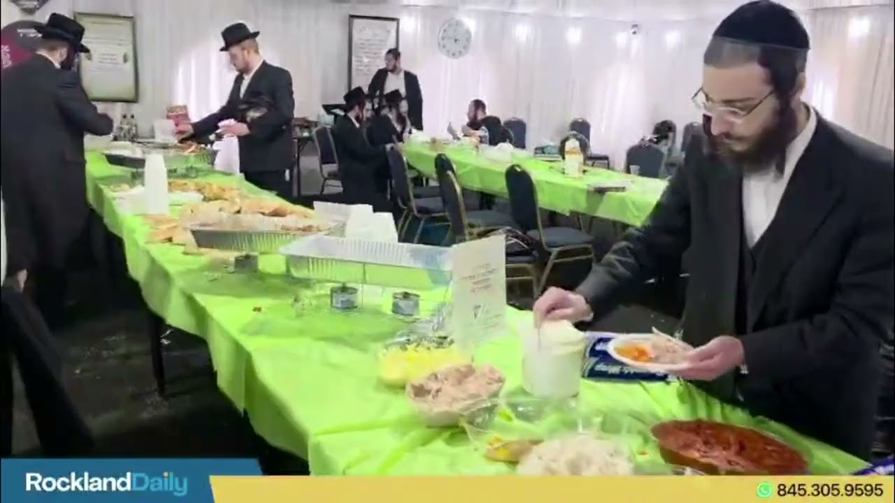 Breakfast & candles are being provided at Sheiners Shul for the yartzeit of Reb Shaye Kerestir ztl