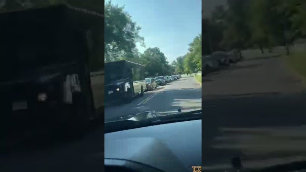 South Lake Dr traffic Lakewood