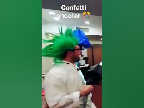 Crowd participation with this confetti blaster #scienceexperiment #funny #summer #summercamp