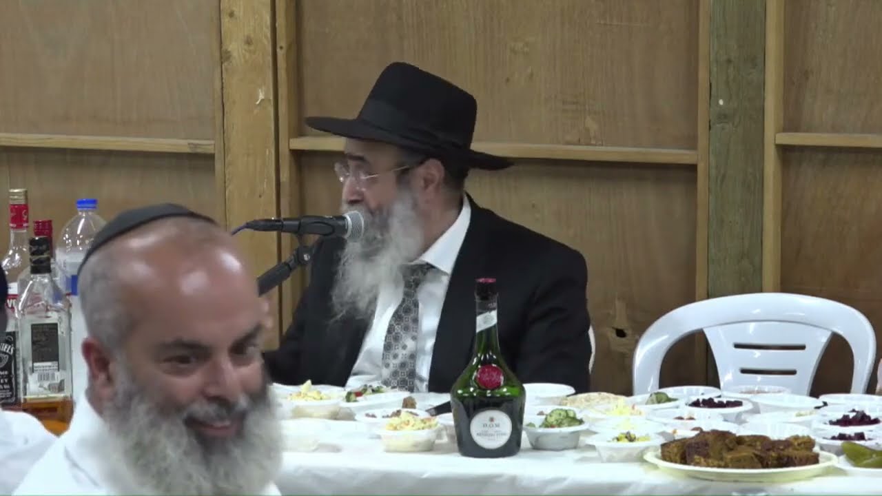 מועדים לשמחה התוועדות שמחת בית השואבה עם  הרב מנחם מענדל גלוכובסקי, שנת תשפ"ד