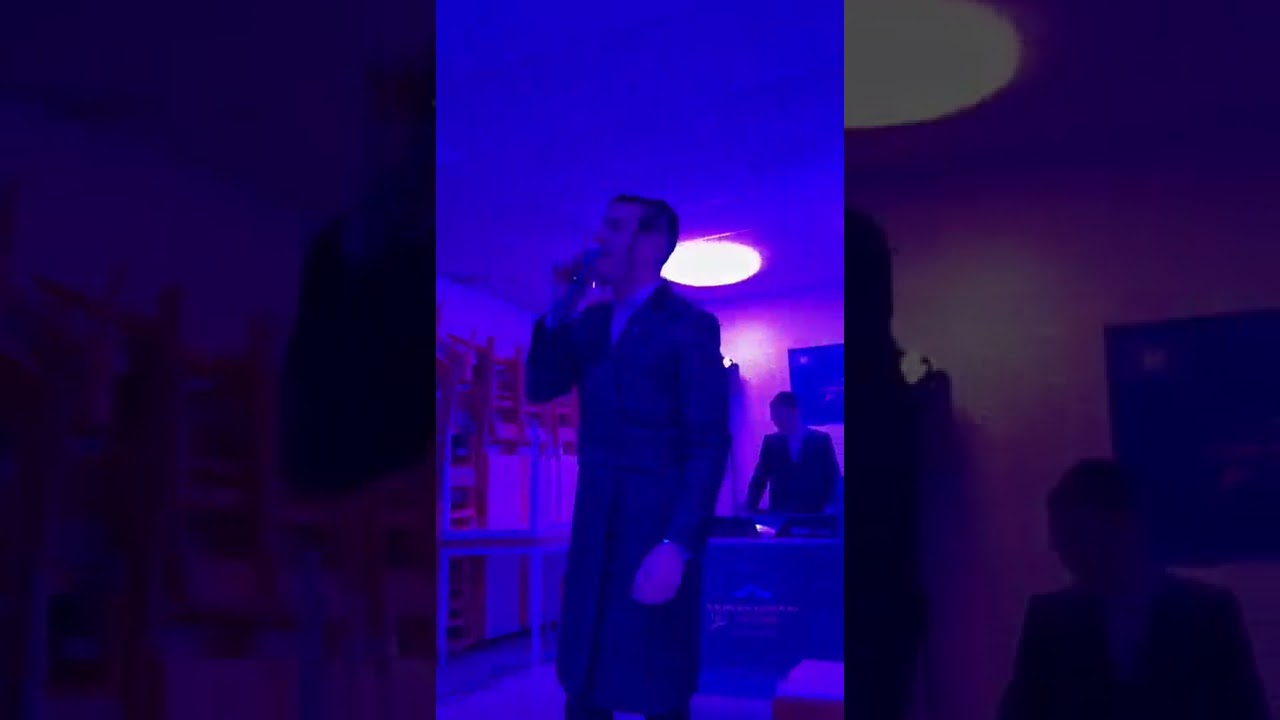 שמוליק סוכות מרגש באירוע באיחוד בני הישיבות בצרפת בעבור אבותינו ( נפתלי קמפה) #live #music