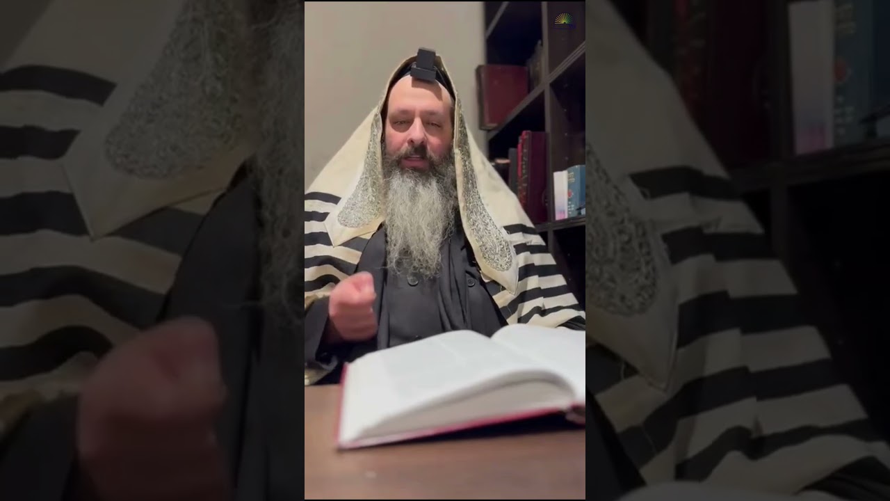 באשעפער לייגט אוועק יארן פריער די געלט וואס מען גייט דארפן