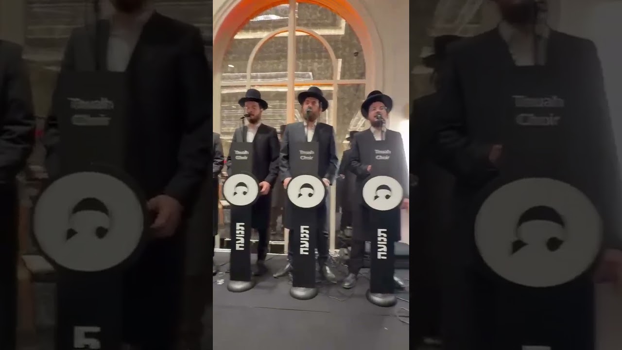Chesky Schwartz 🎹 Yidi Bialostozky 🎤 Tnuah Choir 🔥
