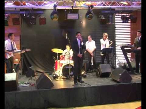itzik orlev איציק אורלב בחתונה בשיר ענווים