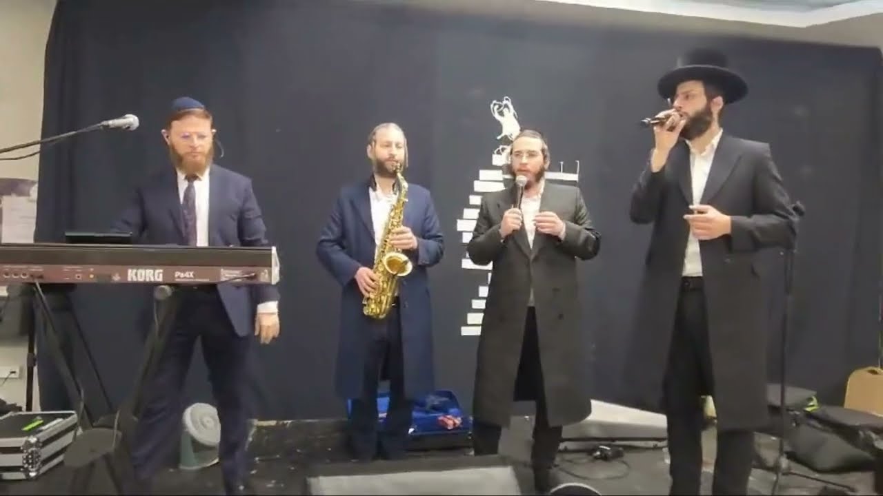 חיים מרדכי עקשטיין& שרוליק קלצקין בביצוע נדיר לשיר "רצה ה אלוקינו'" עם הקלידן לייבלה ליפסקר והתזמורת