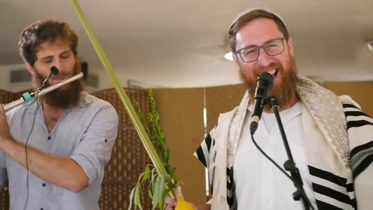 יצחק מאיר וחיליק פרנק - הלל סוכות ושמחת בית-השואבה - אל מול למקום המקדש (לייב)