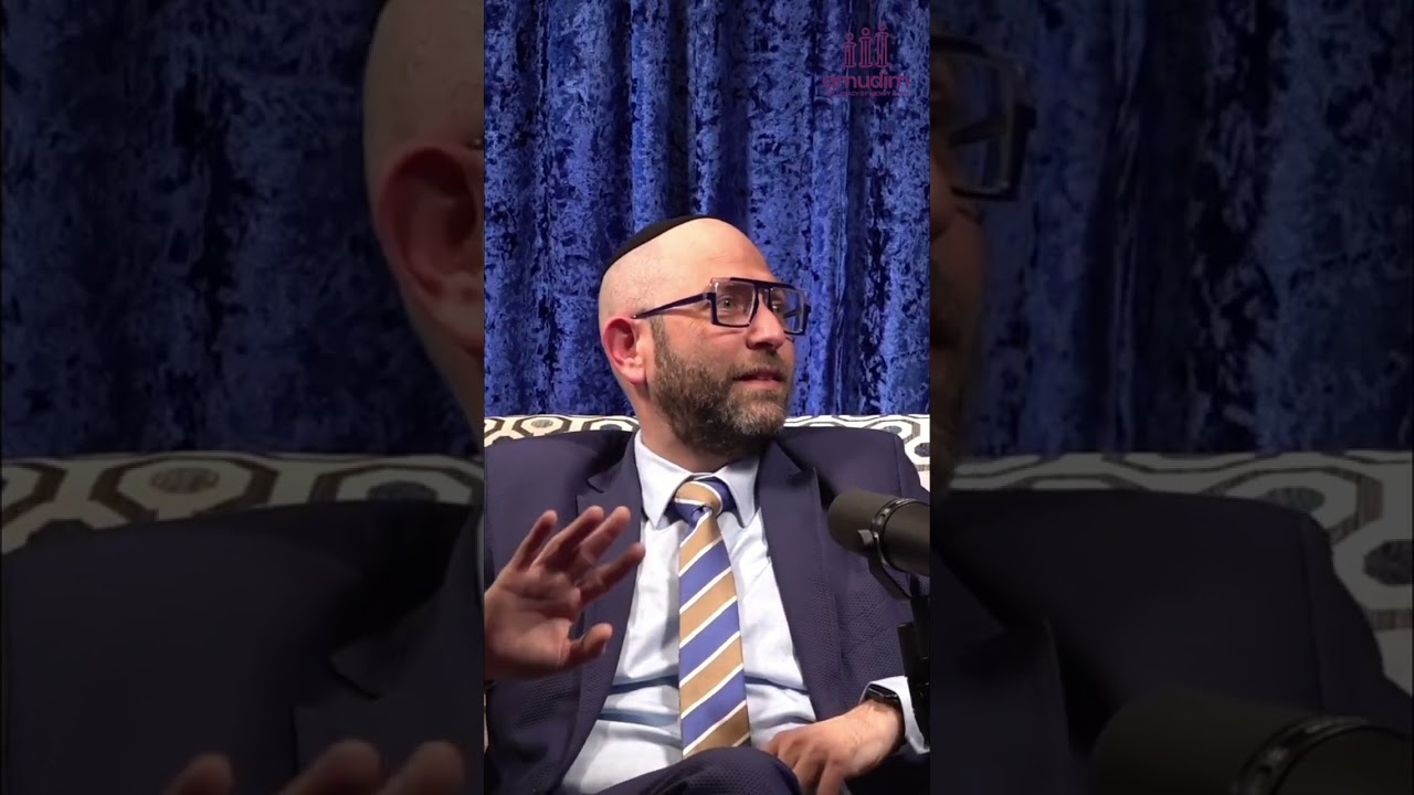 Rabbi's Wisdom: Stopping a Blockade with Faith #shorts