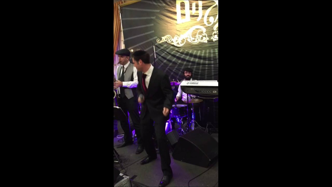 אבי מילר ותזמורת המנגנים המה כרעו | Avi Miller & Hamenagnim Orchestra Hemo Live