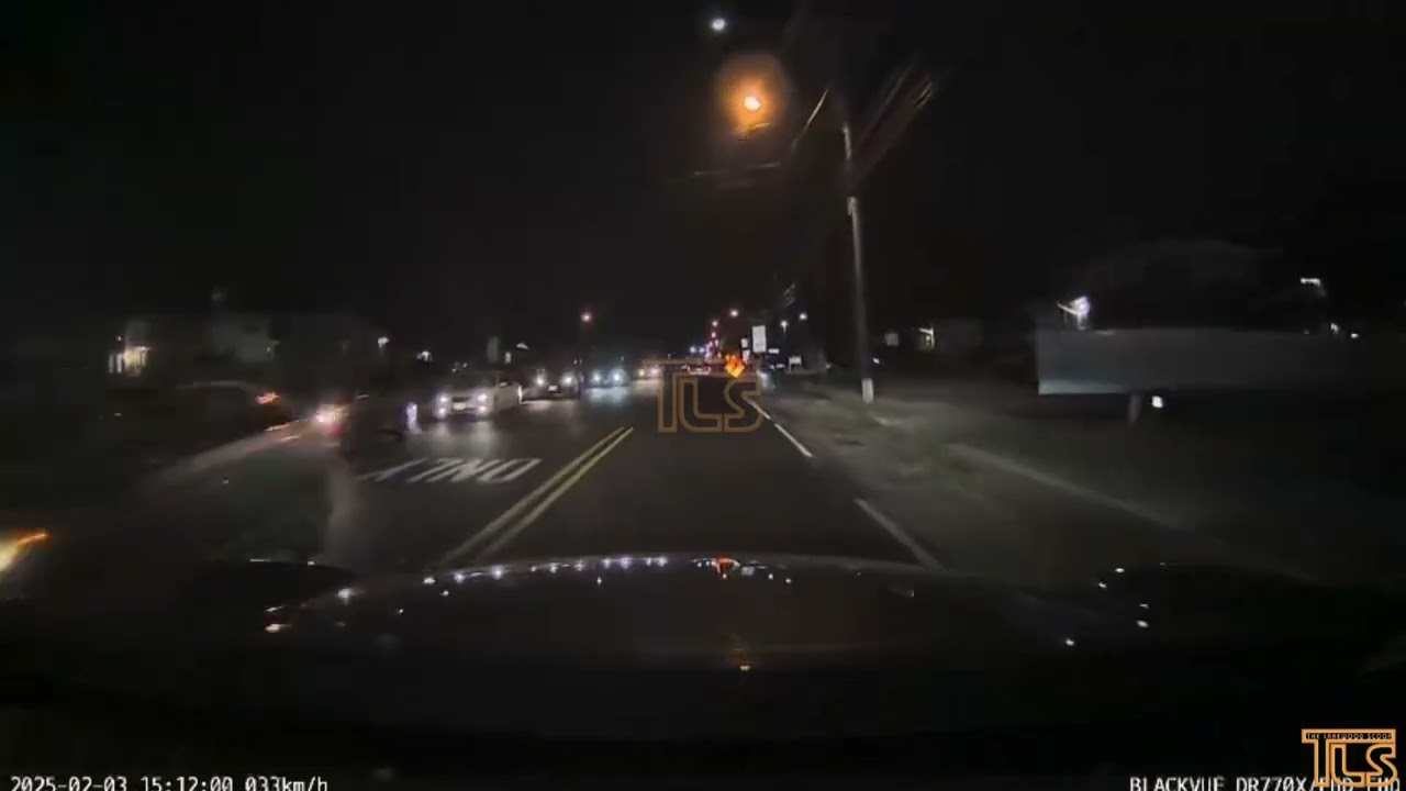 Driver passes school bus and instantly regrets it