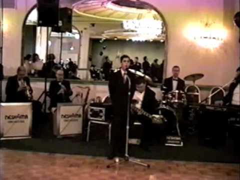 Ari Goldwag sings Ana B'koach (Age 14)