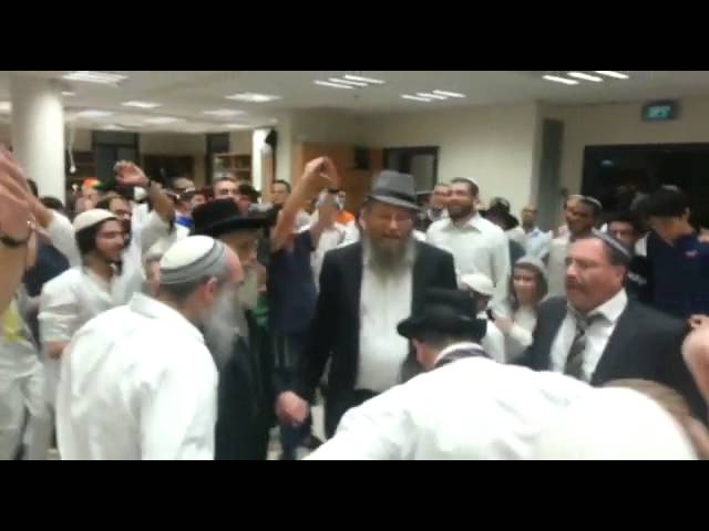 פורים בישיבת רמת גן