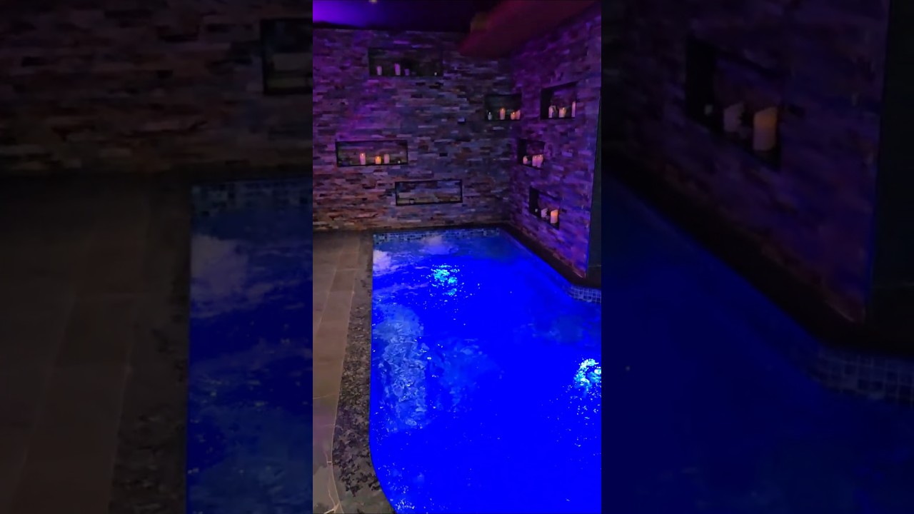 Oak Room Spa & Lounge —  in the heart of Williamsburg! Open for men & and women with separate hours.