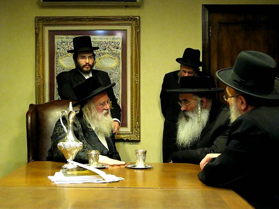 Dushinsky Rebbe visiting Munkatcher Rebbe Part 4