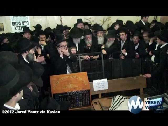 Hespedim by the Levayah of HaRav Chaim Pinchas Scheinberg ZT"L