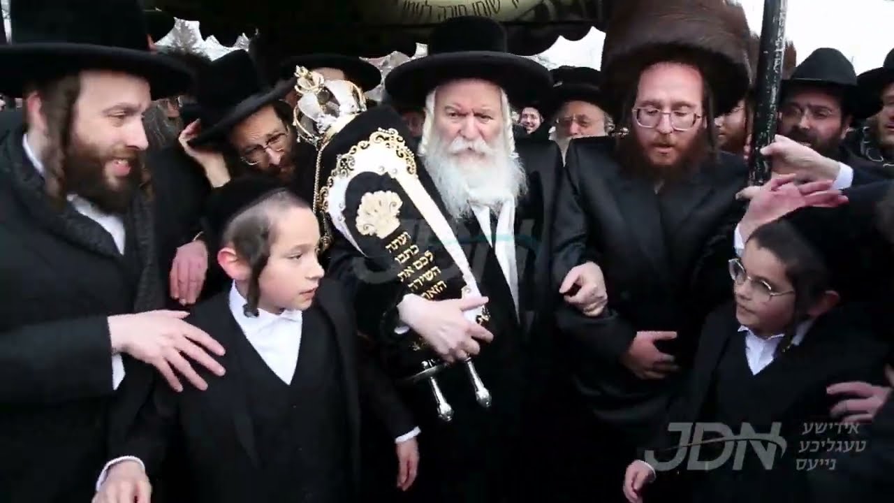 הכנסת ספר תורה צו ביהמ”ד באבוב אין לעיקוואד