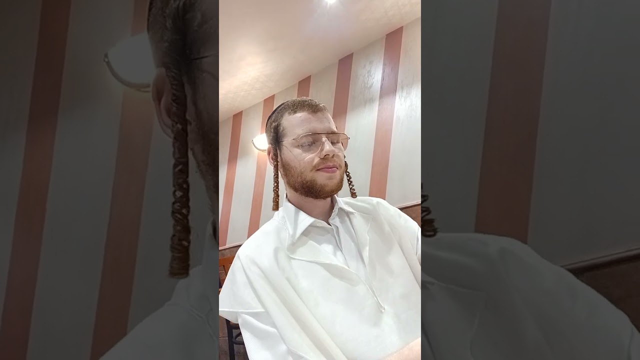 בוחרים דערפן א בנין לכבוד שבת קדוש