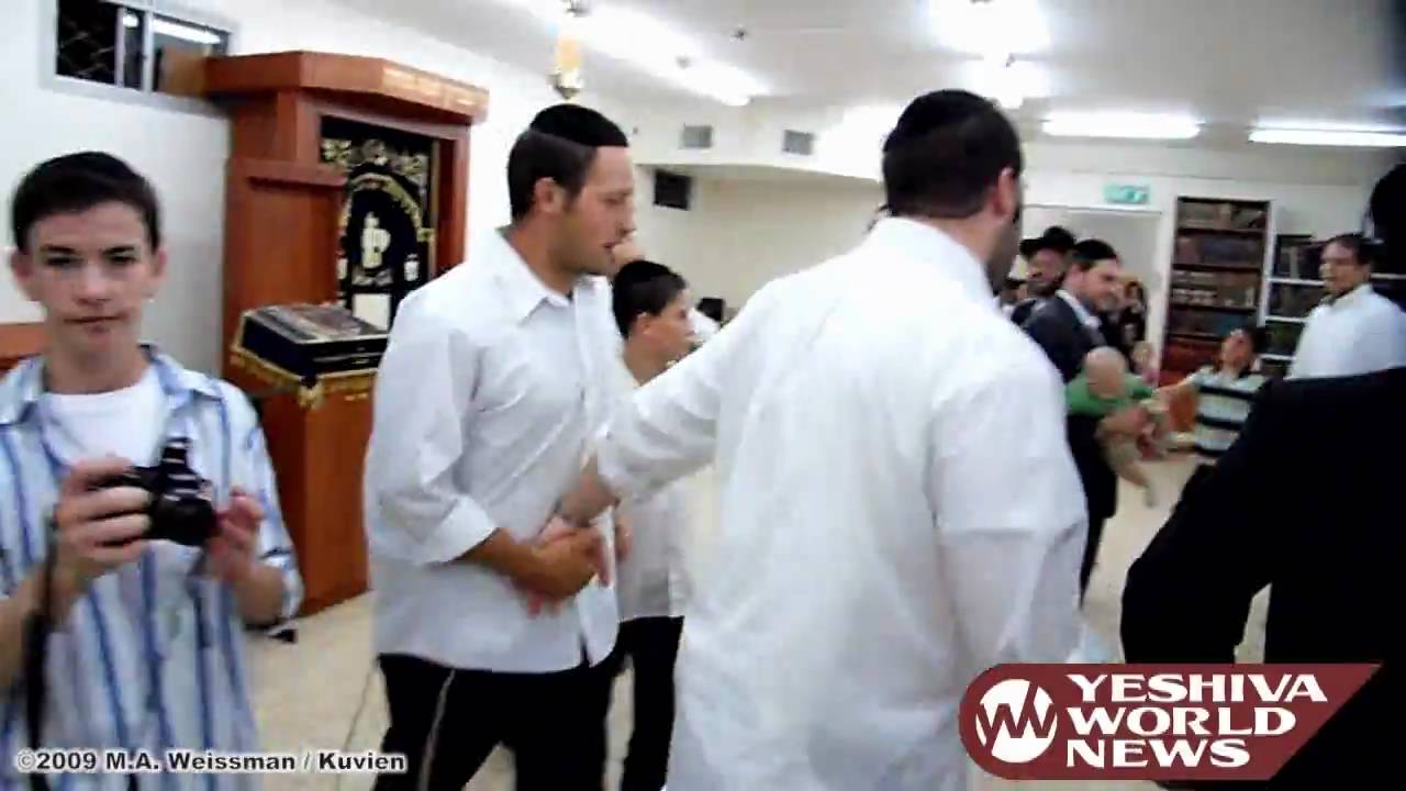 Simchas Beis HaShoeva at Yeshiva Gedolah Matisyahu