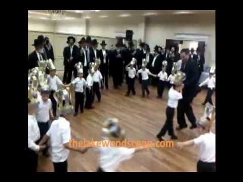 Orchas Chaim Chumash Mesibah