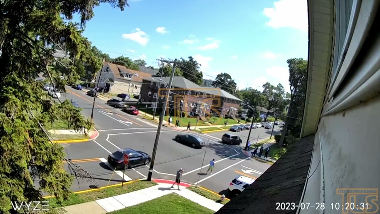 Lakewood Police conducts Pedestrian crossing undercover operation