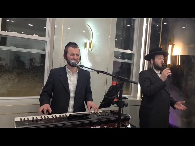 Shimmy Posen 🎹 Motty Ilowitz 🎤