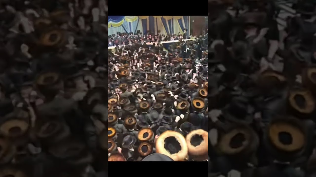יבטל כל הגזירות ואמרתם כה לחי הקהל  בריקוד קדצקע סוער במהלך חתונת בן כ"ק האדמו"ר מזוועהיל שליט"א