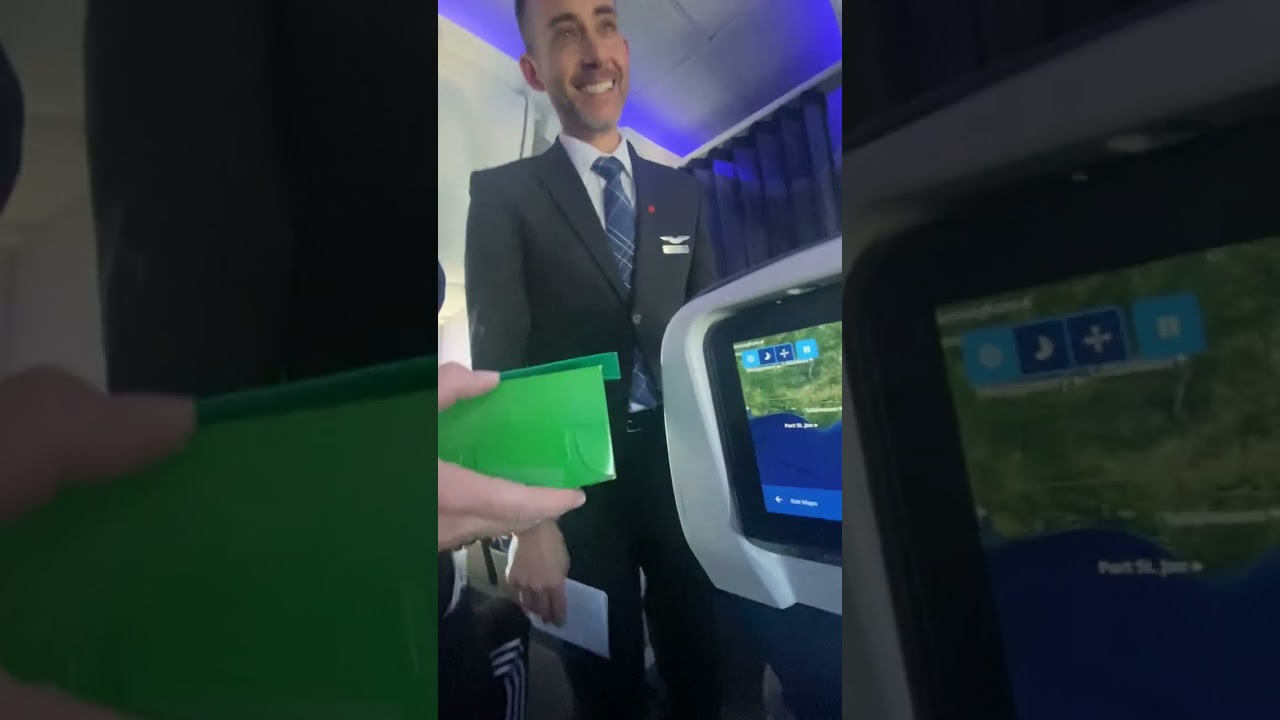 Rafi's Birthday Flying CLE-MCO On United