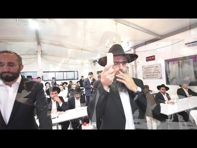 סליחות מוזיקליות עם הזמר איציק אשל