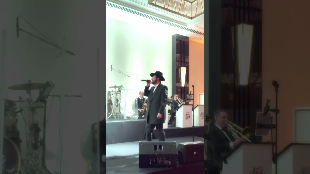 Shea Kaller 🎹 Hershy Weinberger 🎤